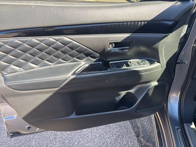 2021 Mitsubishi Outlander PHEV GT