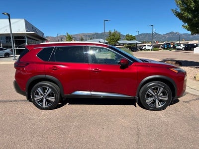 2023 Nissan Rogue Platinum