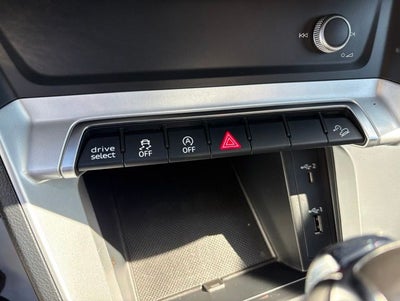 2020 Audi Q3 Premium quattro