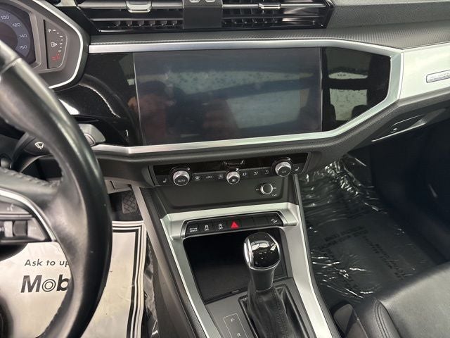2020 Audi Q3 Premium quattro