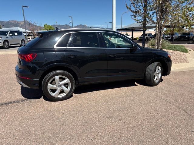 2020 Audi Q3 Premium quattro