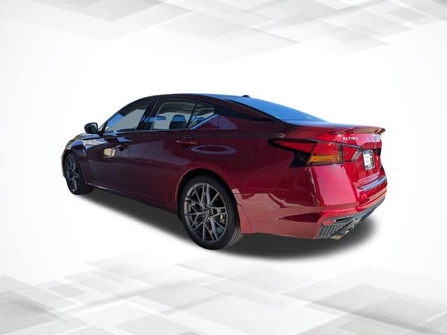 2023 Nissan Altima 2.0 SR