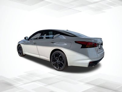 2025 Nissan Altima 2.5 SR