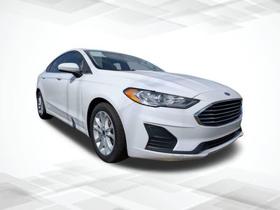 2020 Ford Fusion SE