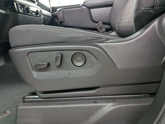 2024 Chevrolet Silverado 1500 LT LT1