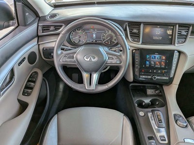 2023 INFINITI QX50 LUXE