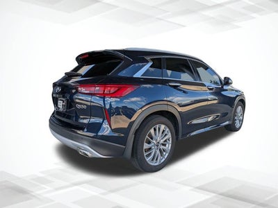 2023 INFINITI QX50 LUXE