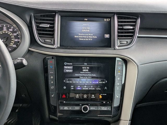2023 INFINITI QX55 LUXE