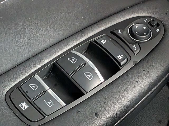 2023 INFINITI QX55 LUXE