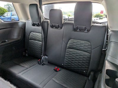 2023 Nissan Pathfinder S