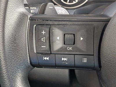 2023 Nissan Pathfinder S