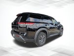2023 Nissan Pathfinder S