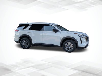 2026 Nissan Pathfinder S