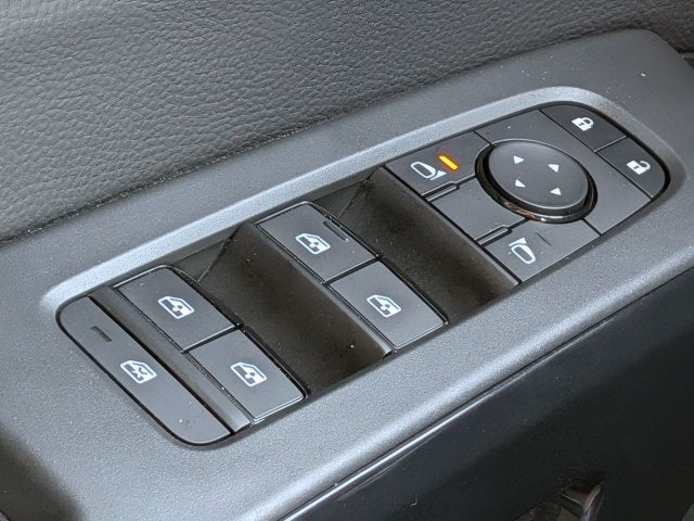 2026 Nissan Pathfinder S