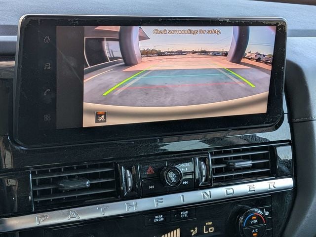 2026 Nissan Pathfinder SV