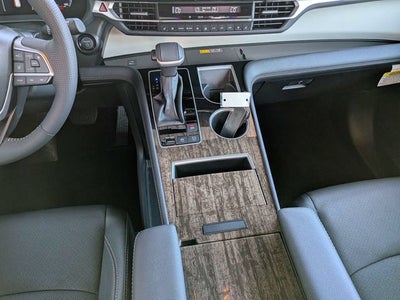 2025 Toyota Sienna Platinum 7 Passenger