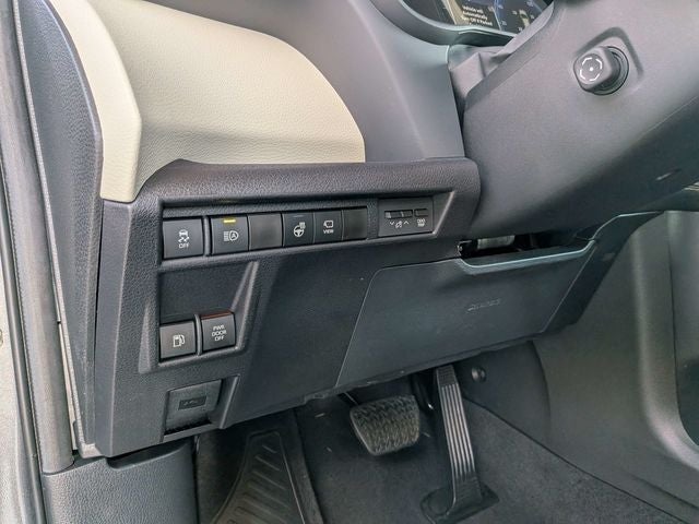2025 Toyota Sienna Platinum 7 Passenger