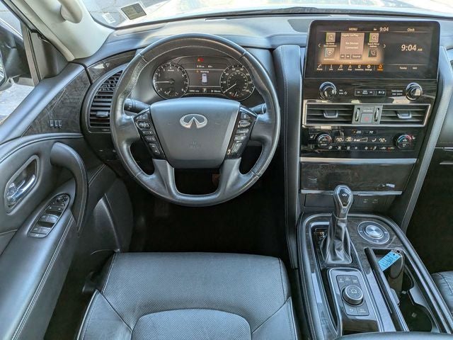 2023 INFINITI QX80 LUXE