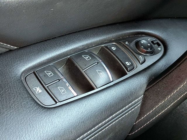2023 INFINITI QX80 LUXE