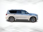 2023 INFINITI QX80 LUXE
