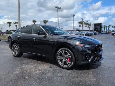 2023 Maserati Levante Modena