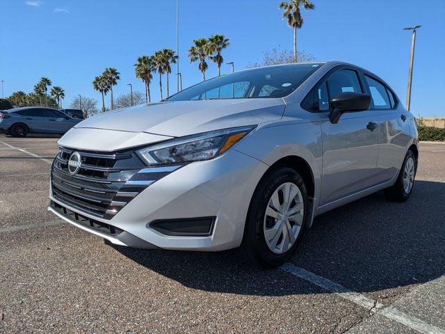 2025 Nissan Versa 1.6 S