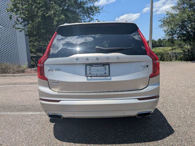 2016 Volvo XC90 T6 Momentum