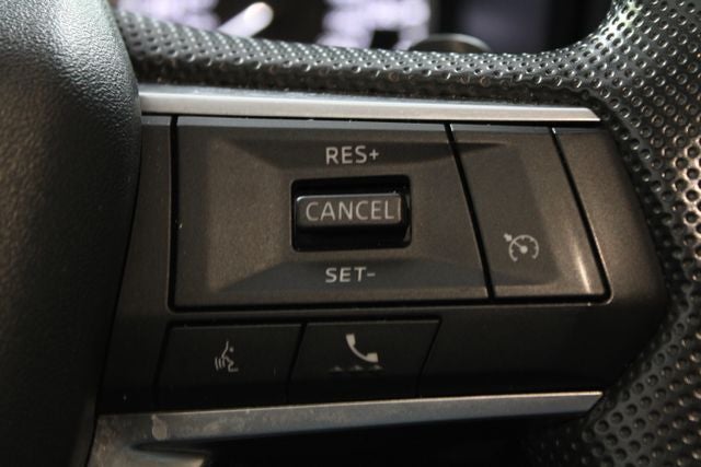 2025 Mitsubishi Outlander ES