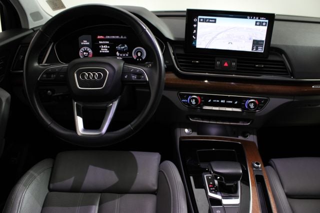 2022 Audi Q5 45 S line Prestige quattro