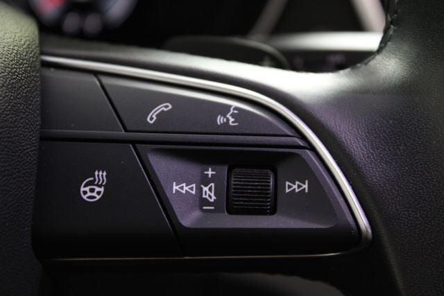 2022 Audi Q5 45 S line Prestige quattro