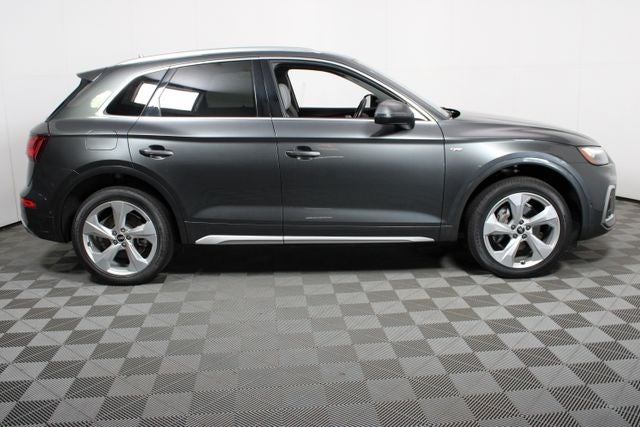 2022 Audi Q5 45 S line Prestige quattro