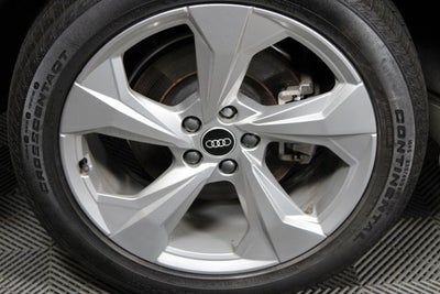 2022 Audi Q5 45 S line Prestige quattro
