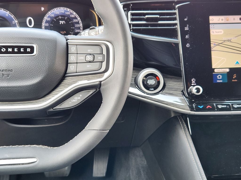 2022 Jeep Wagoneer Series III
