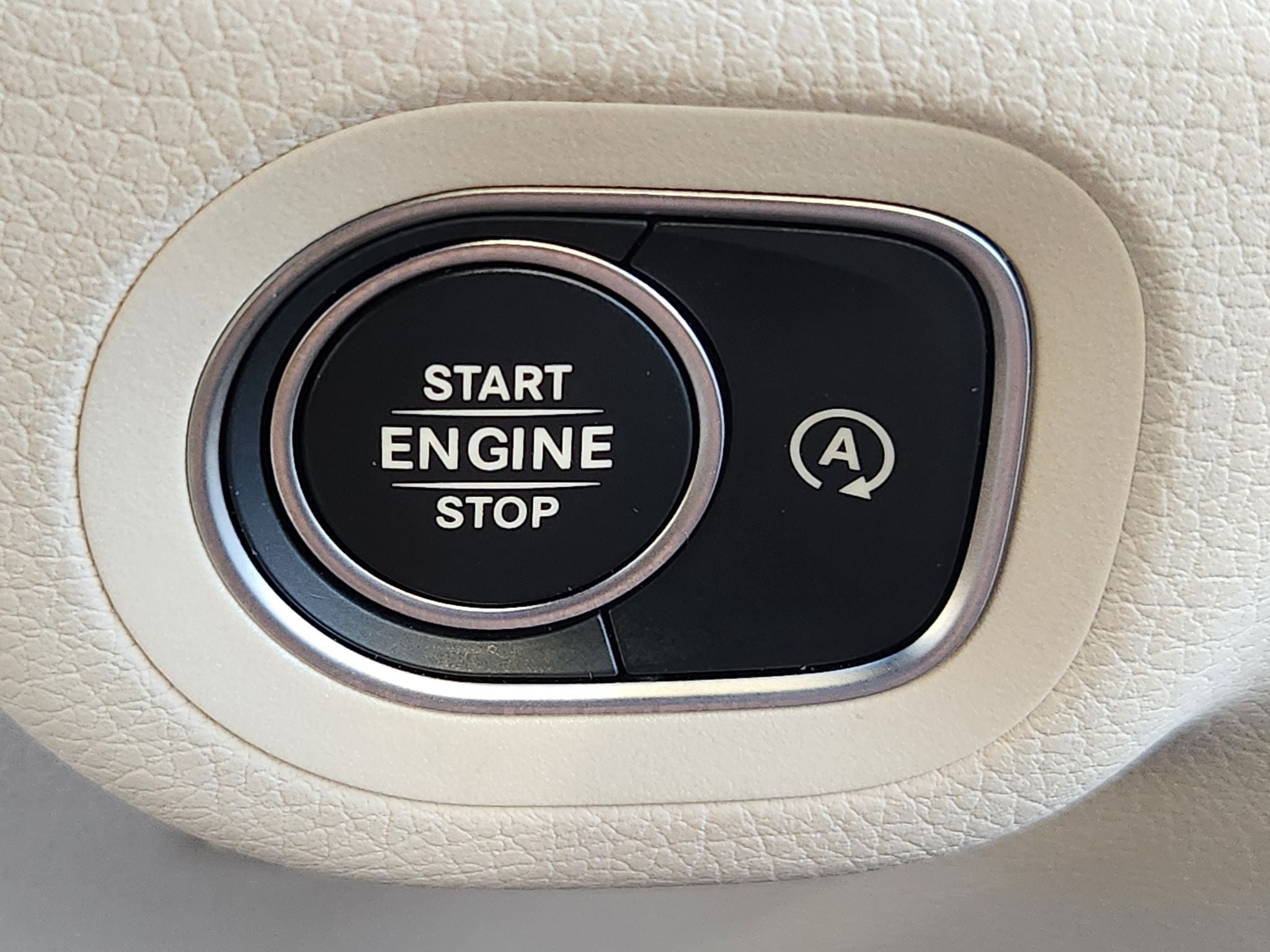 2026 Mercedes-Benz GLS 450 4MATIC®
