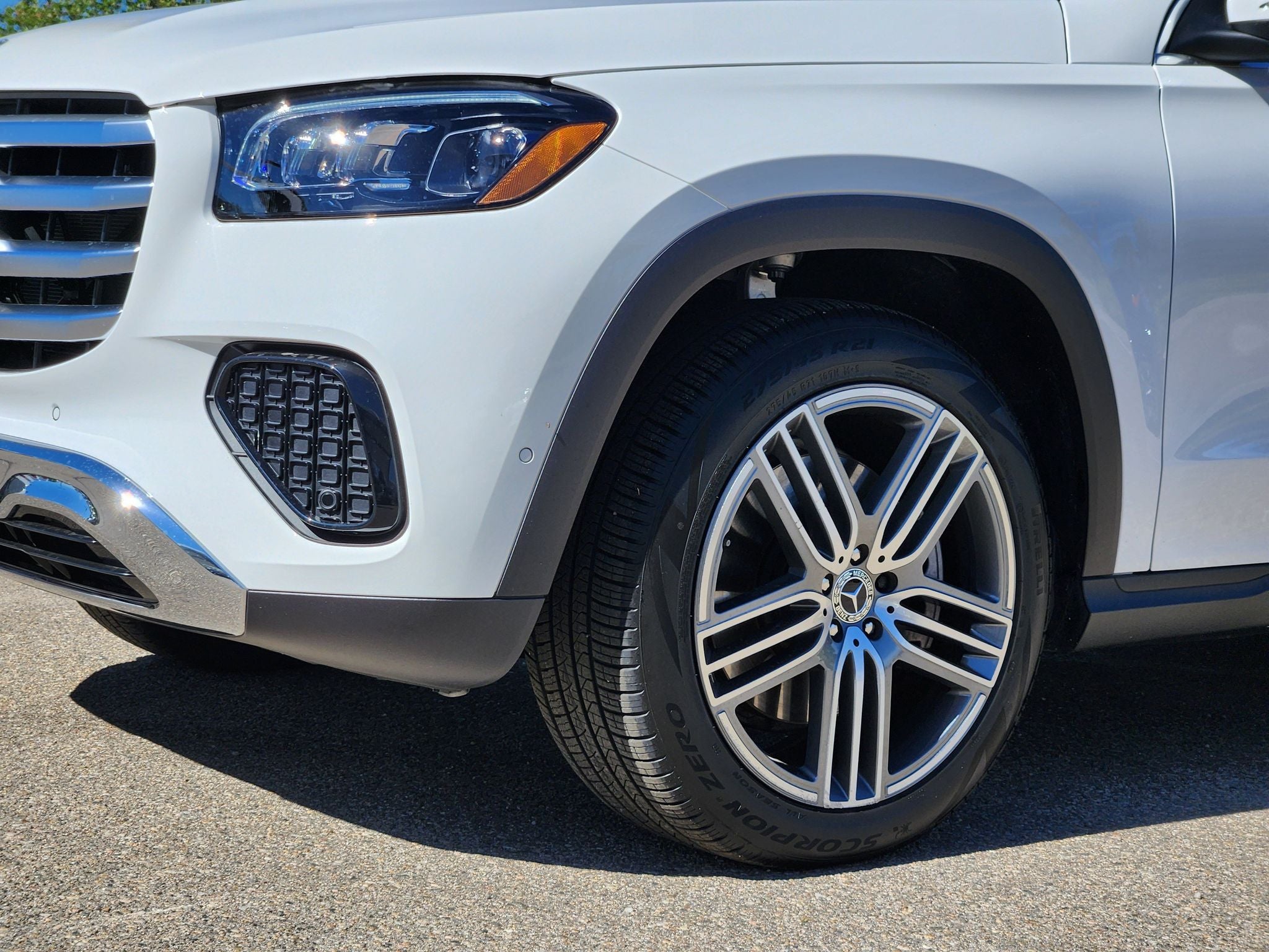 2026 Mercedes-Benz GLS 450 4MATIC®