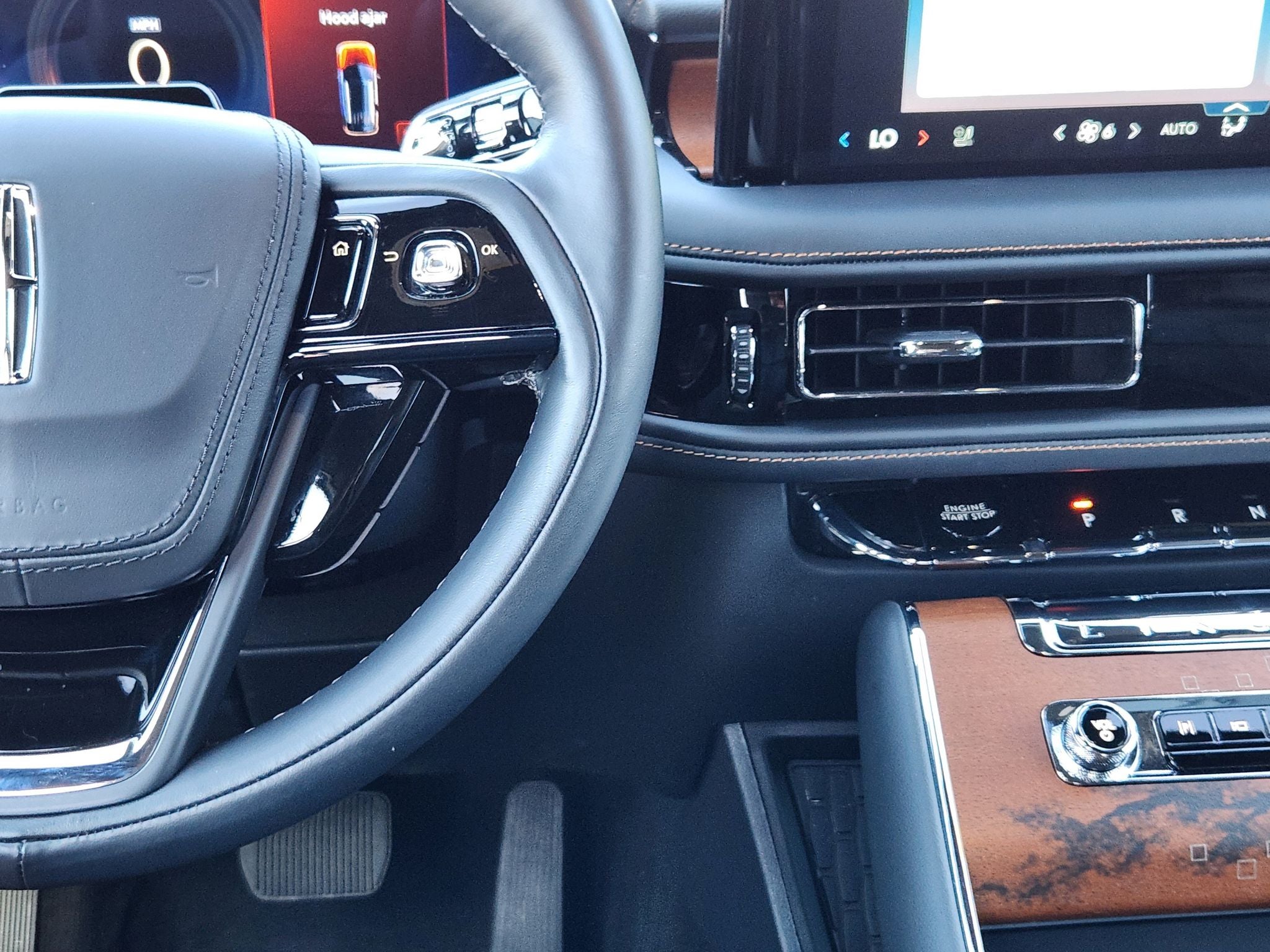 2025 Lincoln Aviator Black Label