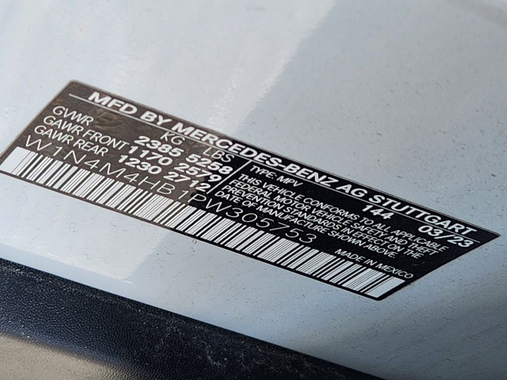 2023 Mercedes-Benz GLB 250 4MATIC®
