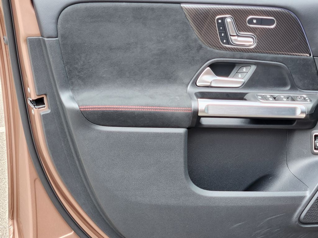 2023 Mercedes-Benz GLB 250 4MATIC®