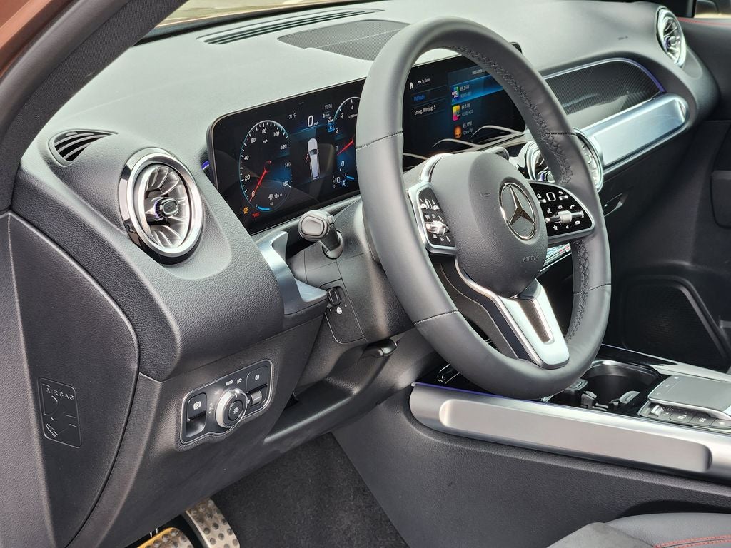 2023 Mercedes-Benz GLB 250 4MATIC®
