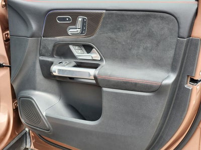 2023 Mercedes-Benz GLB 250 4MATIC®