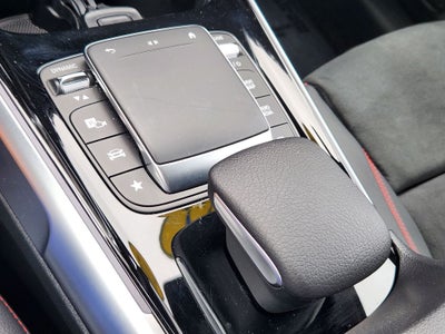 2023 Mercedes-Benz GLB 250 4MATIC®