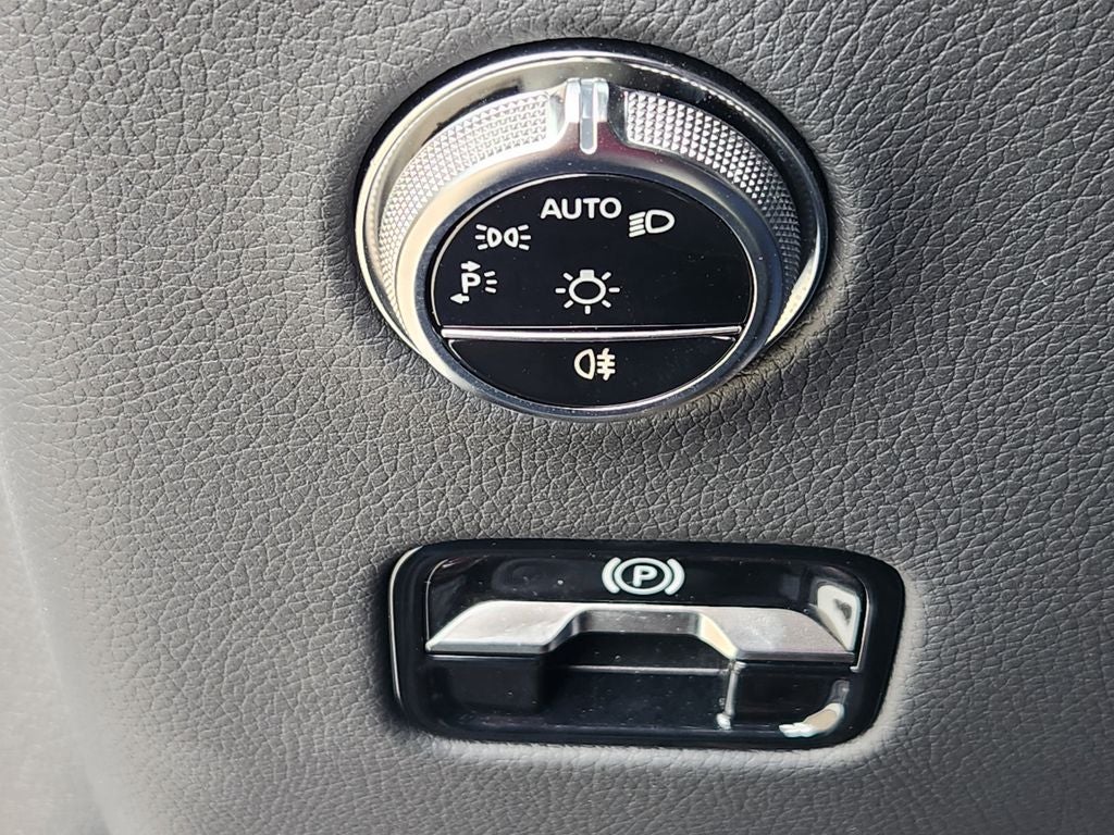 2026 Mercedes-Benz GLC Coupe GLC 300