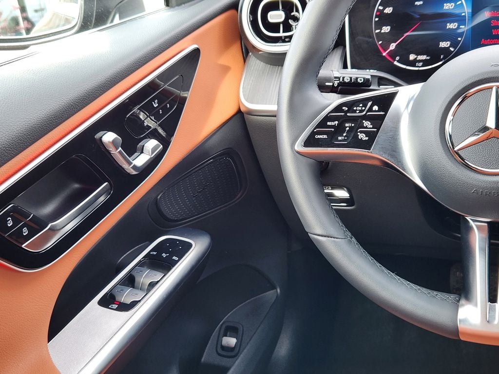 2026 Mercedes-Benz GLC 300