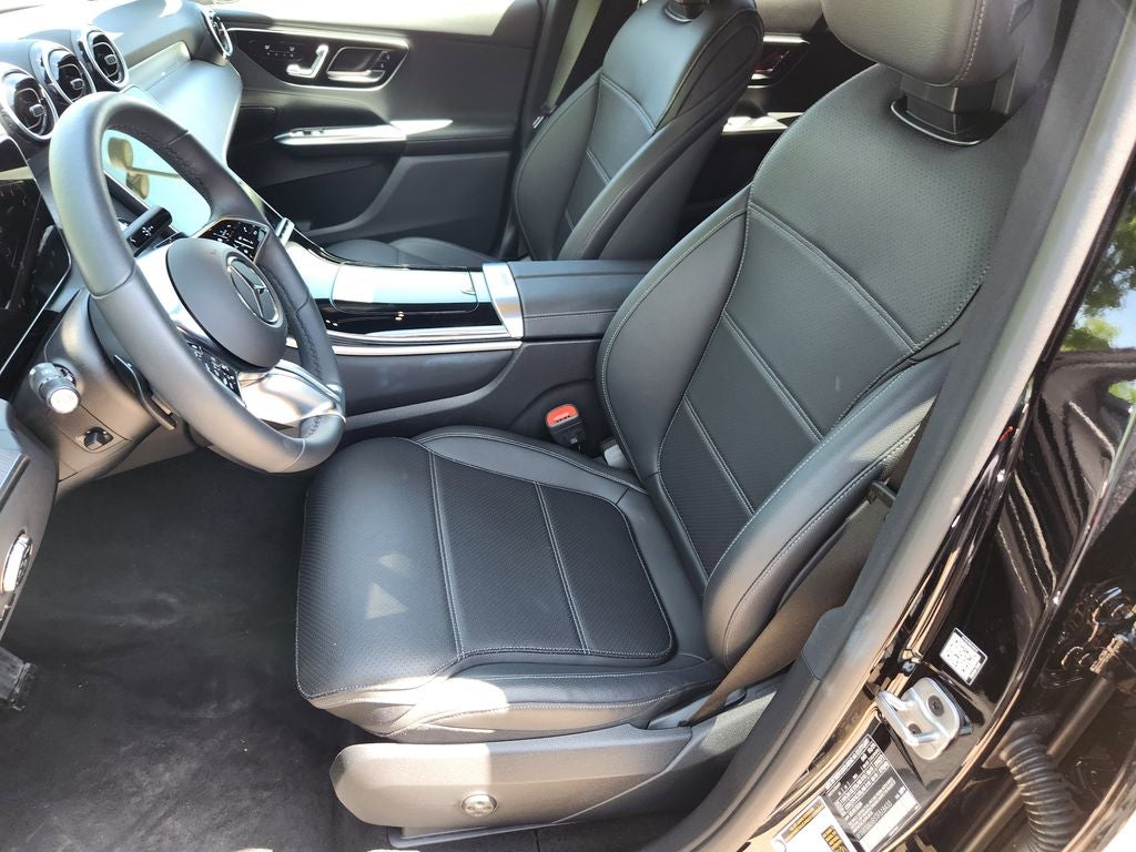 2026 Mercedes-Benz GLC 300