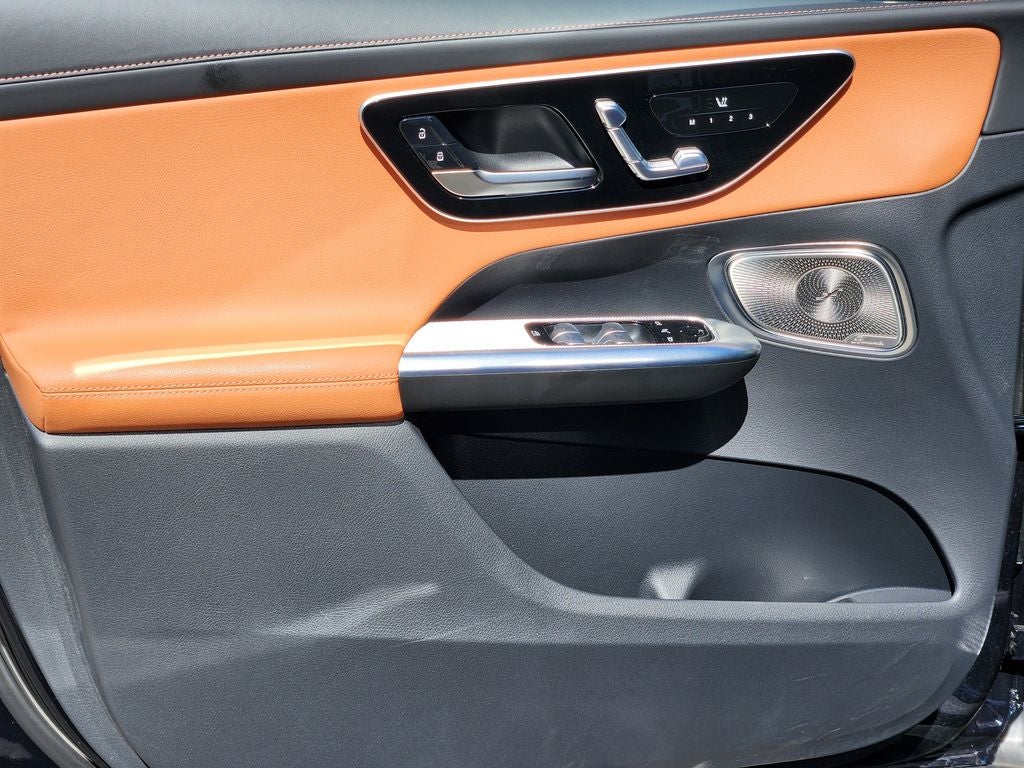 2024 Mercedes-Benz GLC 300