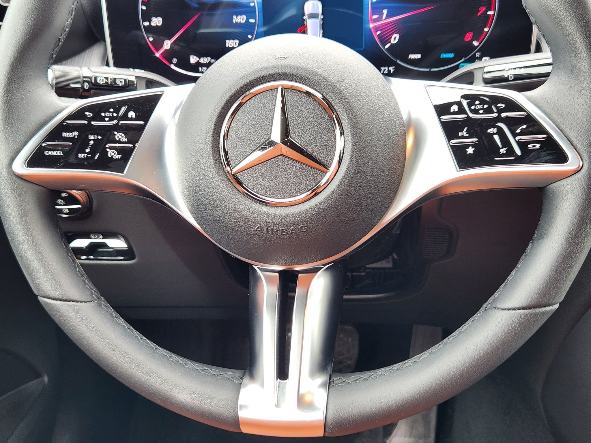 2026 Mercedes-Benz GLC 300