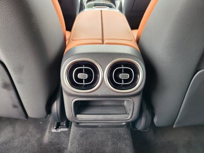 2026 Mercedes-Benz GLC 300