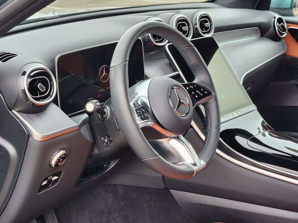 2026 Mercedes-Benz GLC 300