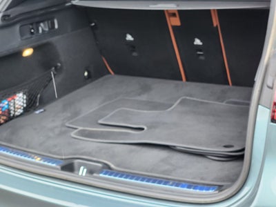 2026 Mercedes-Benz GLC 300