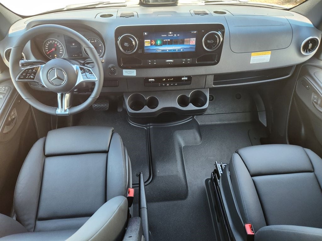2025 Mercedes-Benz Sprinter 2500 CARGO 144 WB AWD